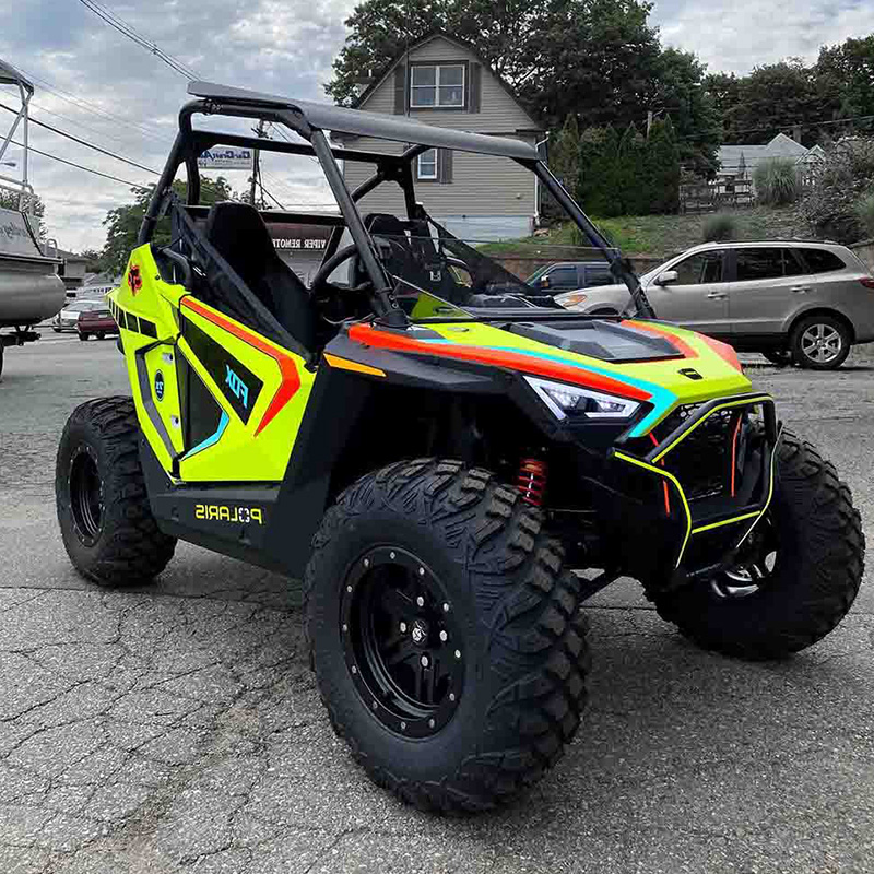 Buggy-with-Wrap-and-Lettering